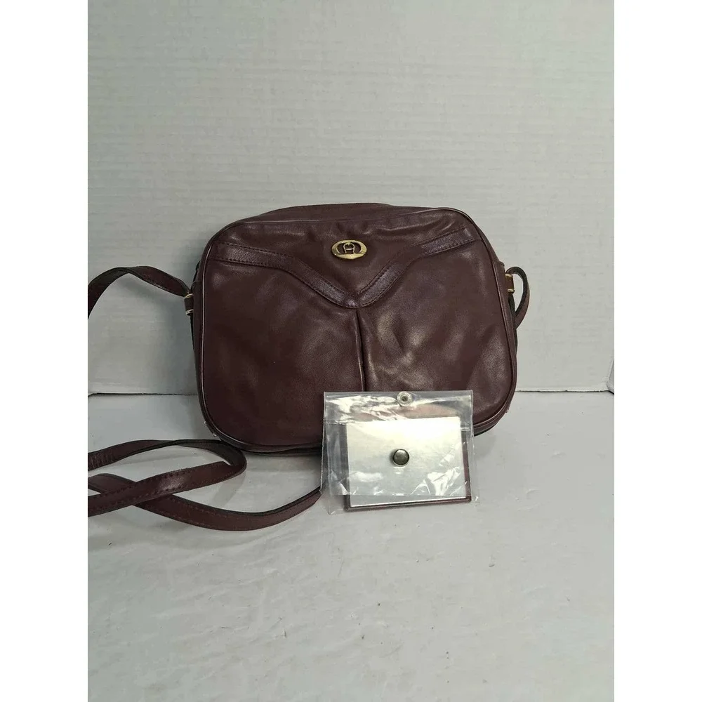 Aigner‎ Burgundy Leather Crossbody Bag Vintage Logo Zipper Closure